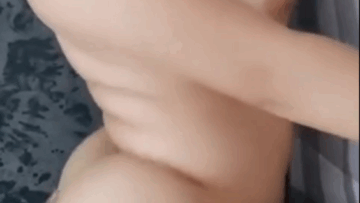 Nikmati Tubuh Alle Yang Jarang Dibelai Suaminya