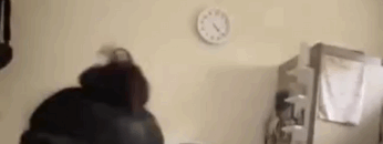 RINA Tetangg Kost Yang Kesepian